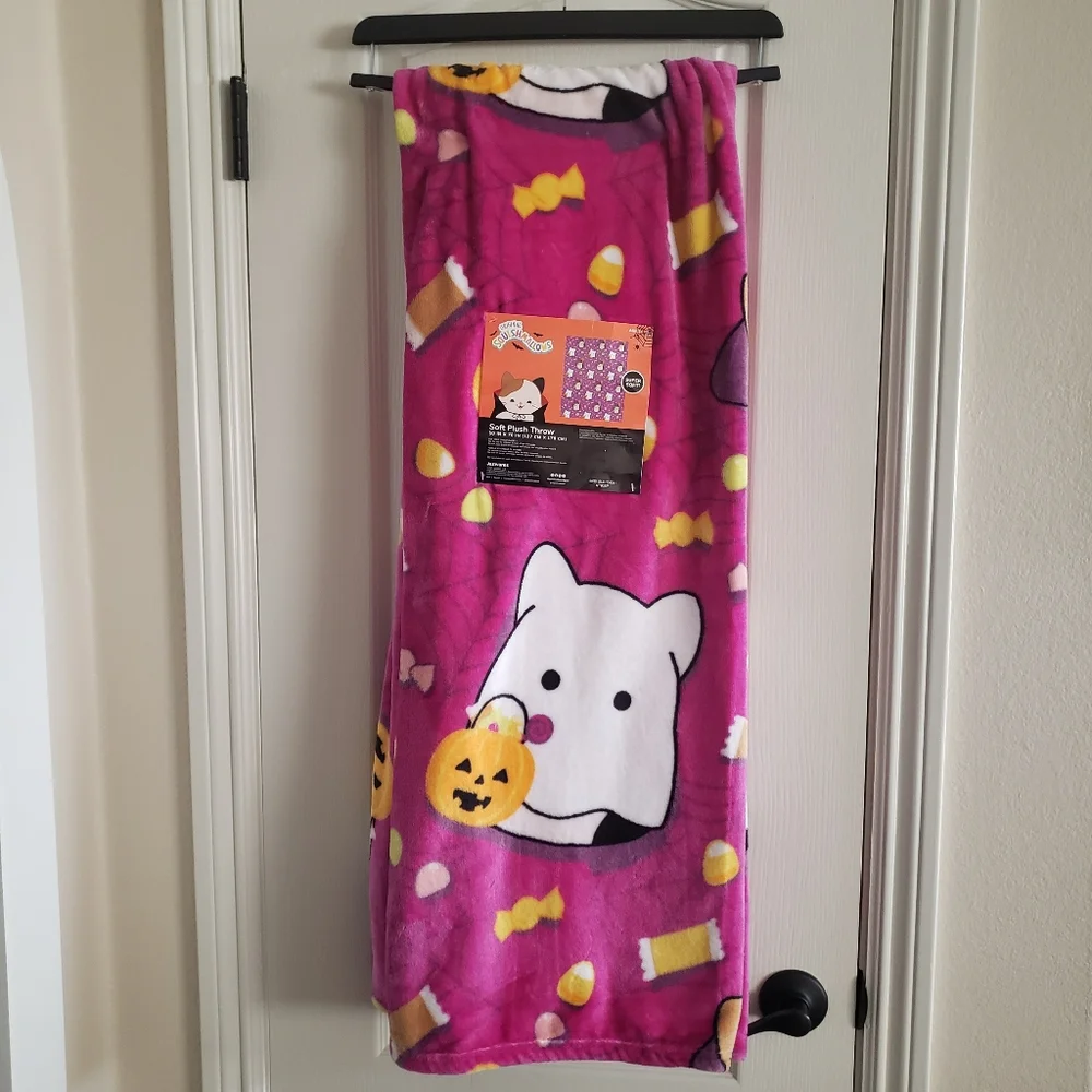 Squishmallows Cam The Cat Spooky Halloween 50x70 Soft Plush Throw Blanket NWT